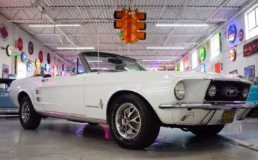 Ford-Mustang-1967-2
