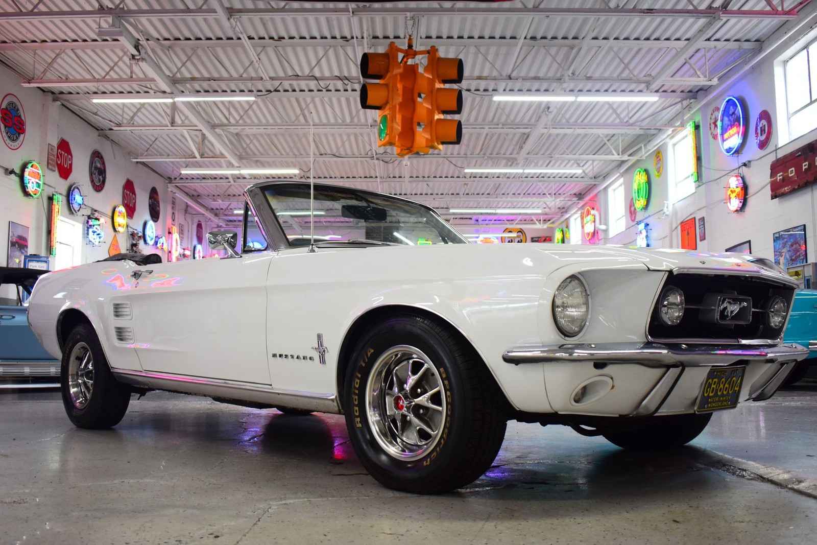 Ford-Mustang-1967-2