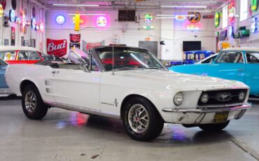 Ford-Mustang-1967