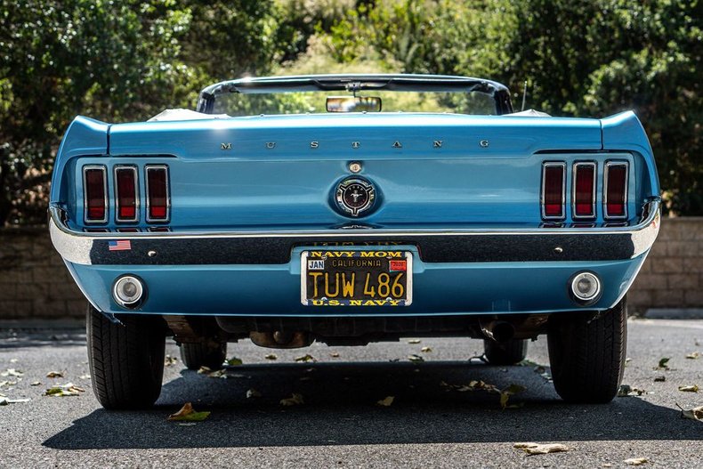 Ford-Mustang-1967-Astro-Blue-Black-27