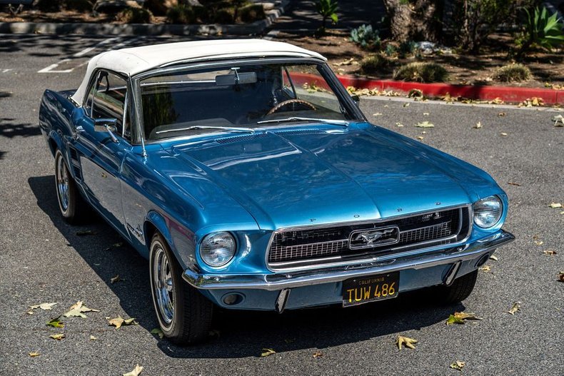 Ford-Mustang-1967-Astro-Blue-Black-33
