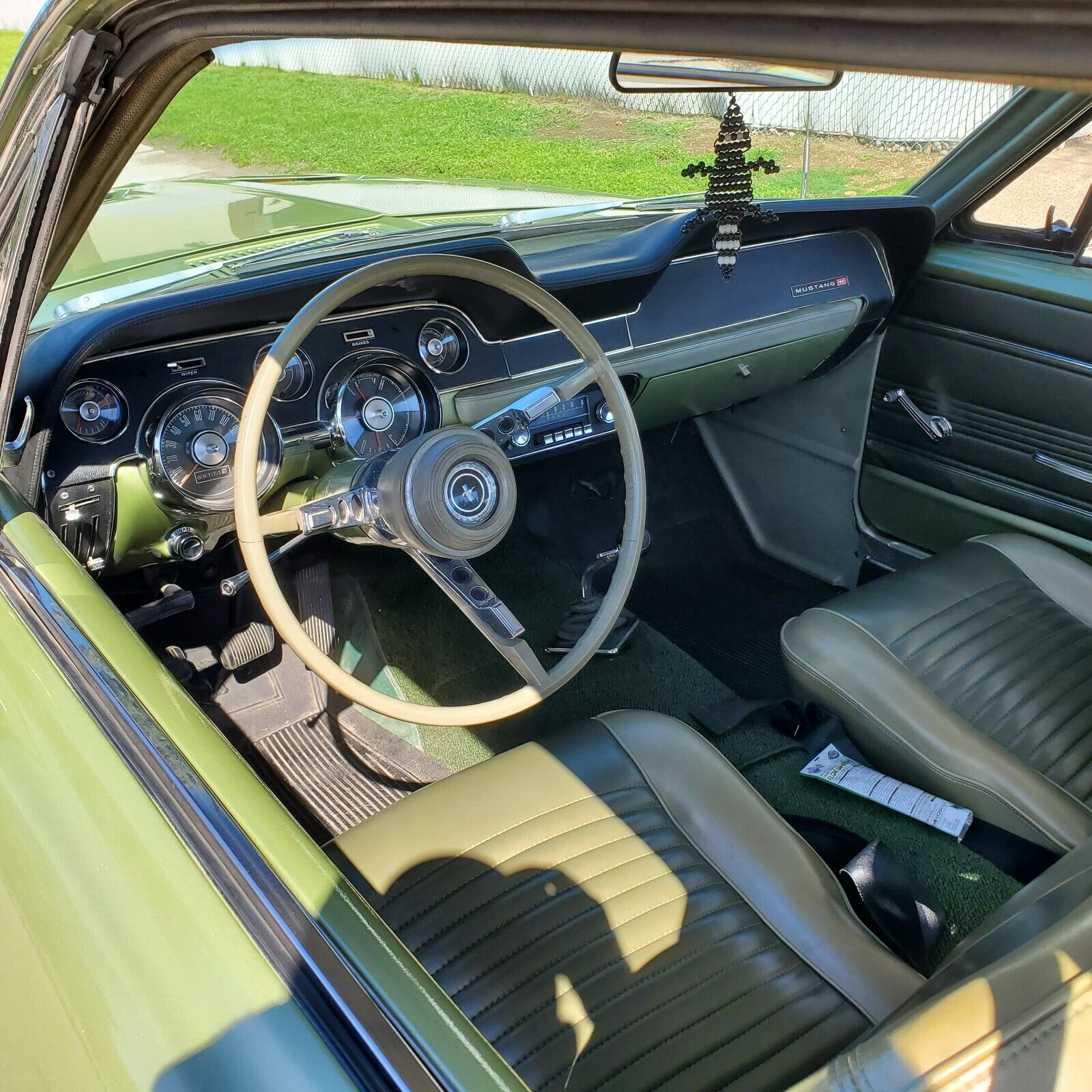 Ford-Mustang-1967-Coupe-1