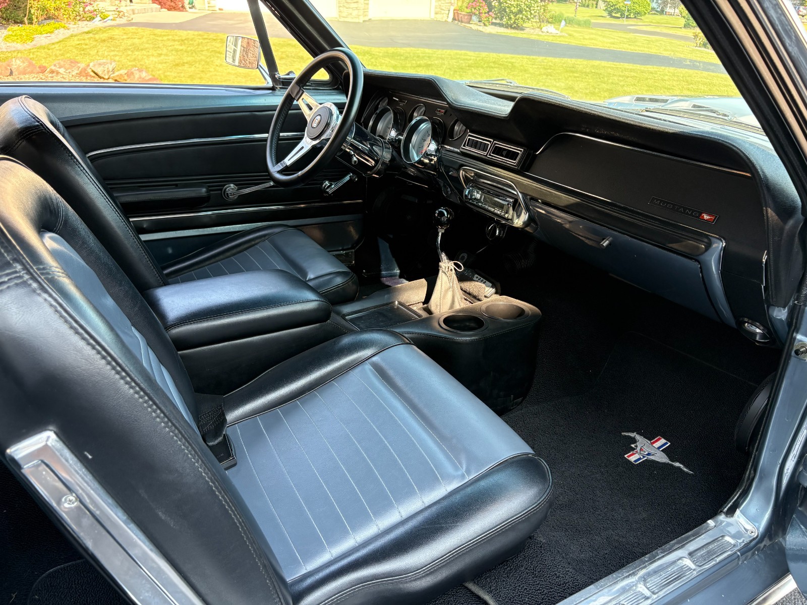 Ford-Mustang-1967-Coupe-11