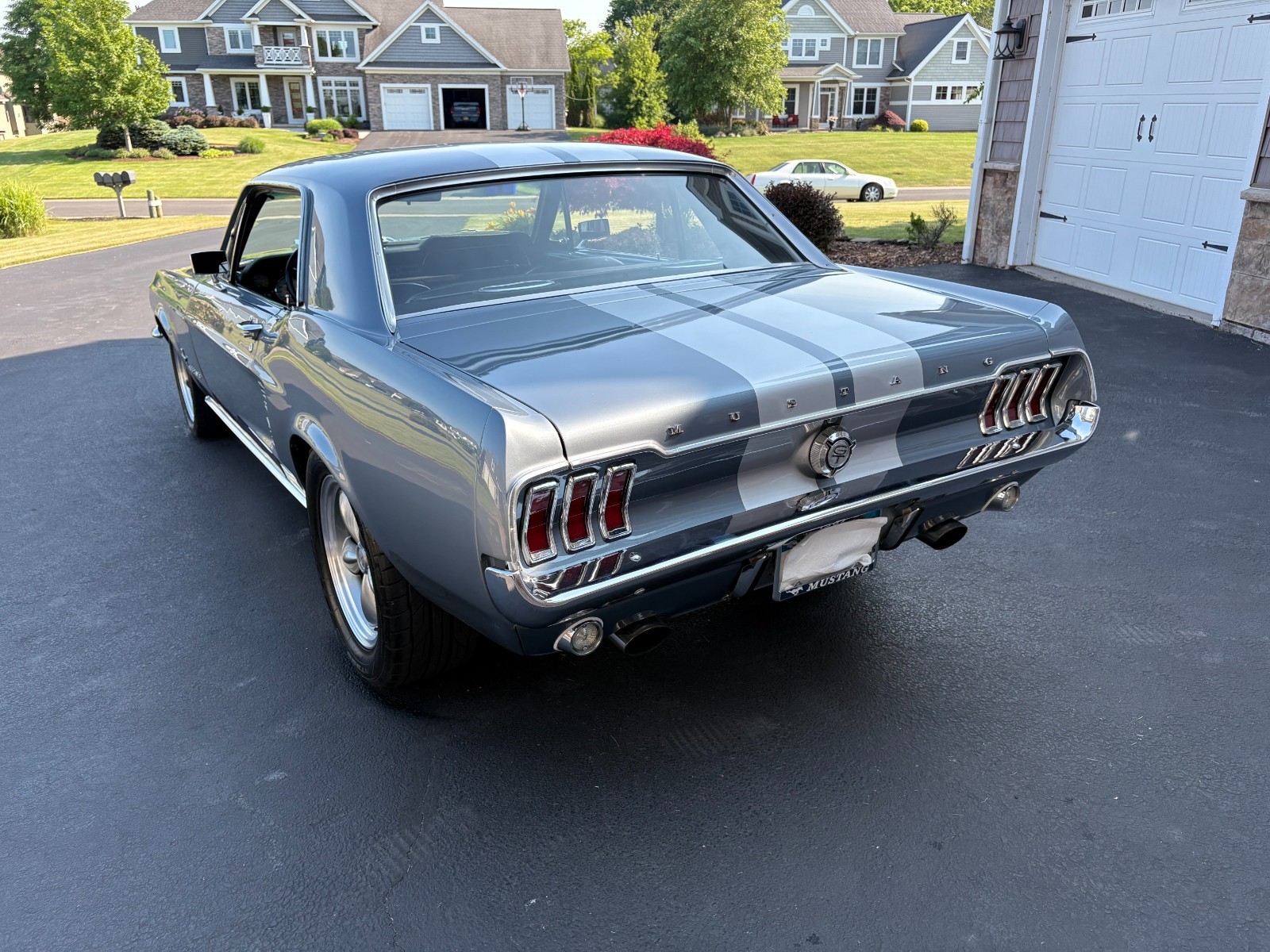 Ford-Mustang-1967-Coupe-7