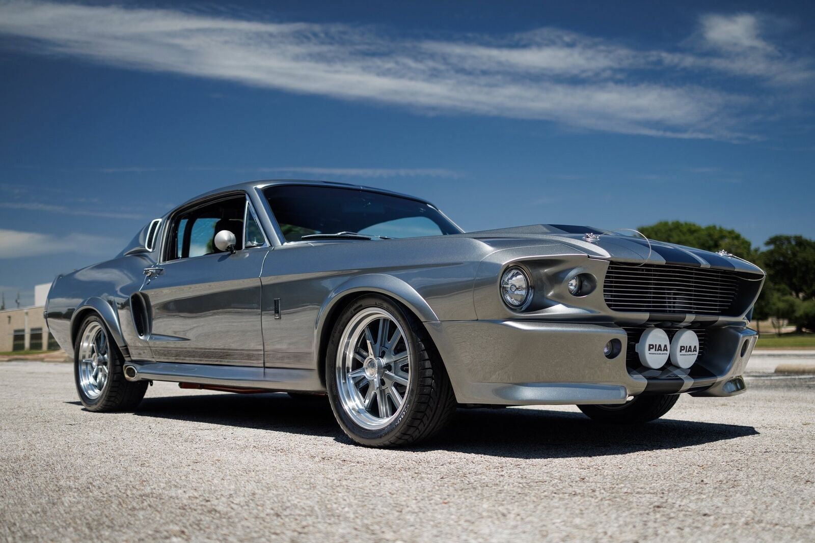 Ford-Mustang-1967-Fastback-1