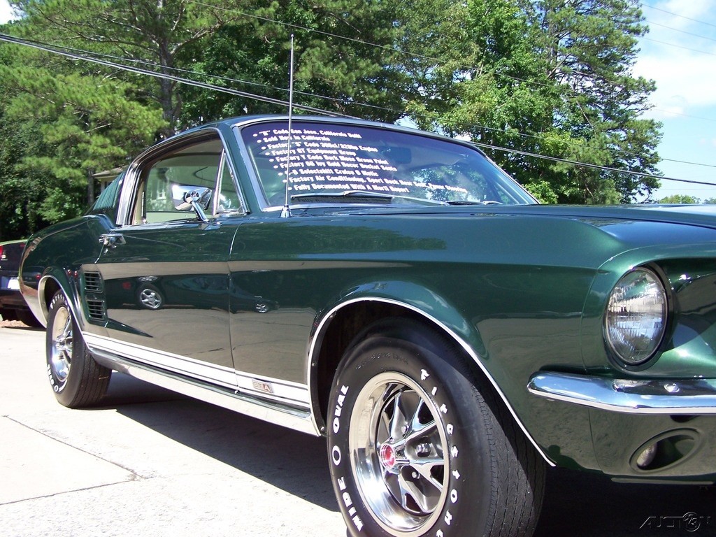 Ford-Mustang-1967-Fastback-19