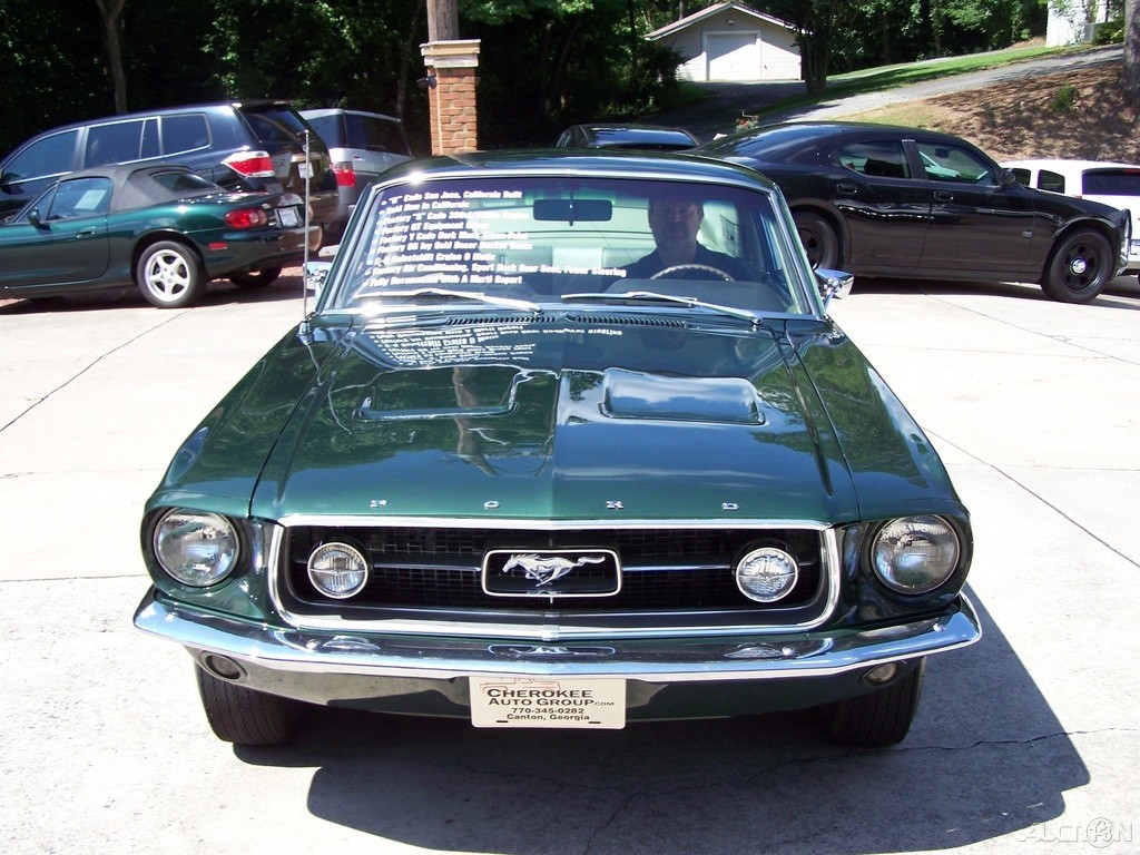 Ford-Mustang-1967-Fastback-21