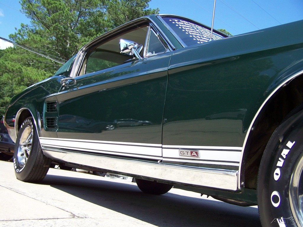 Ford-Mustang-1967-Fastback-23