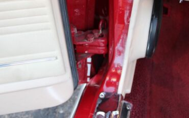 Ford-Mustang-1967-Red-White-39