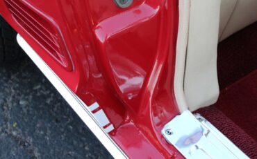 Ford-Mustang-1967-Red-White-44