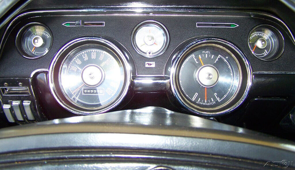 Ford-Mustang-1968-Convertible-10
