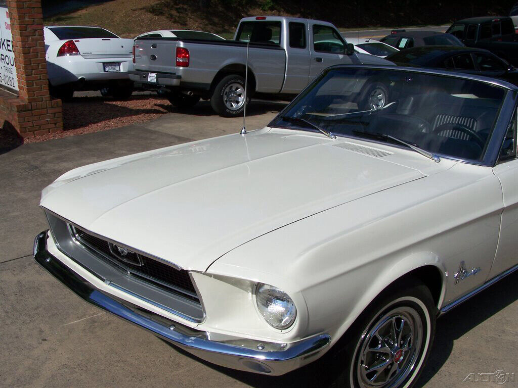 Ford-Mustang-1968-Convertible-18