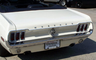 Ford-Mustang-1968-Convertible-21