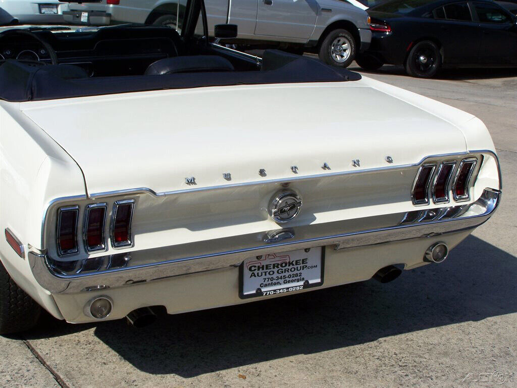 Ford-Mustang-1968-Convertible-21