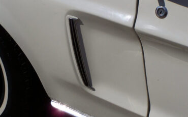 Ford-Mustang-1968-Convertible-23