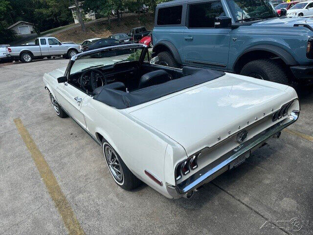 Ford-Mustang-1968-Convertible-6
