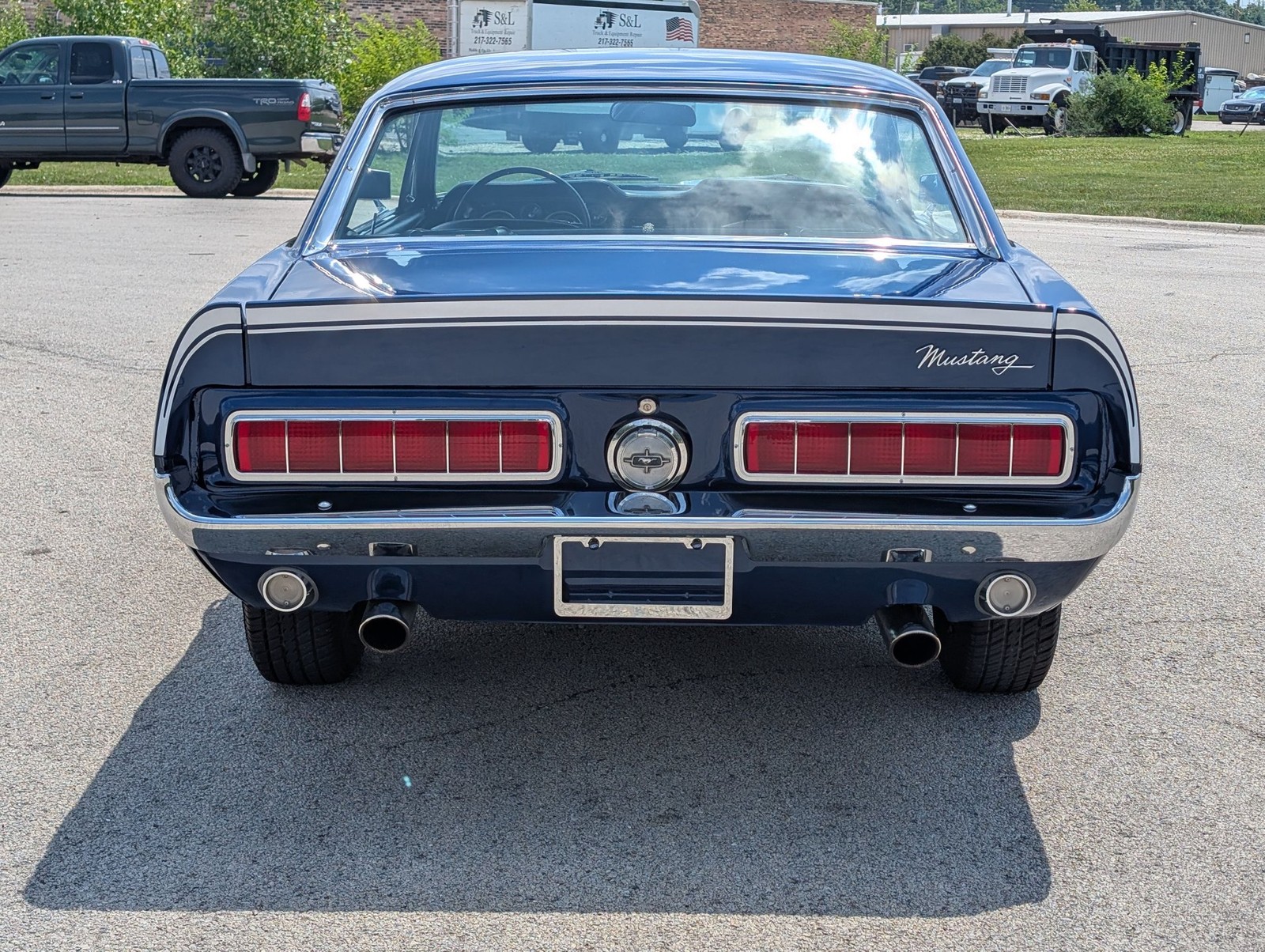 Ford-Mustang-1968-Coupe-12