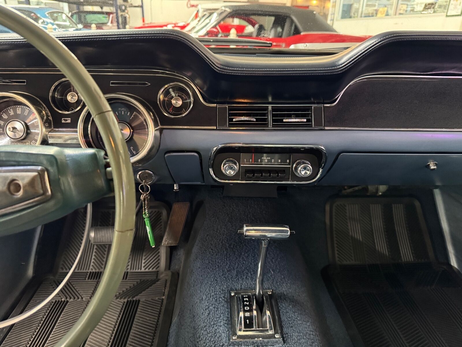 Ford-Mustang-1968-Coupe-36