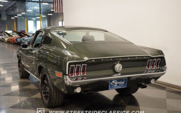Ford-Mustang-1968-Green-Black-11