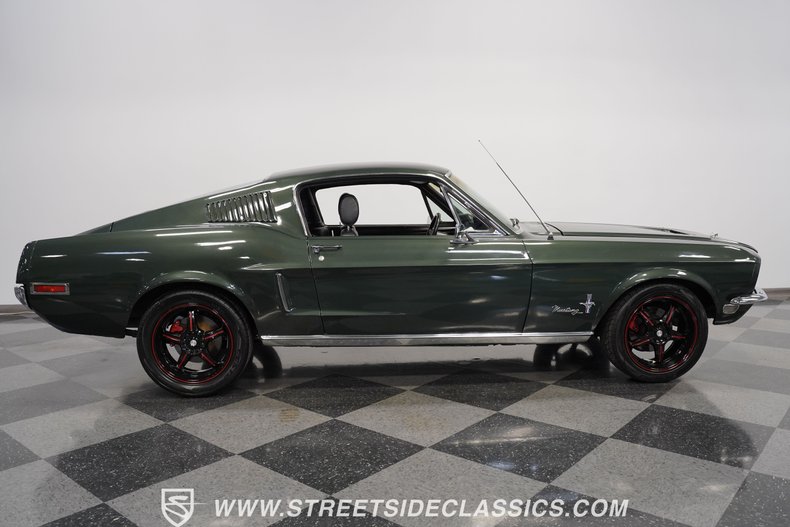 Ford-Mustang-1968-Green-Black-15
