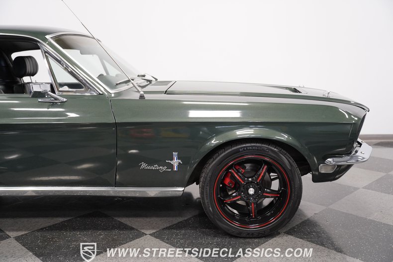Ford-Mustang-1968-Green-Black-25