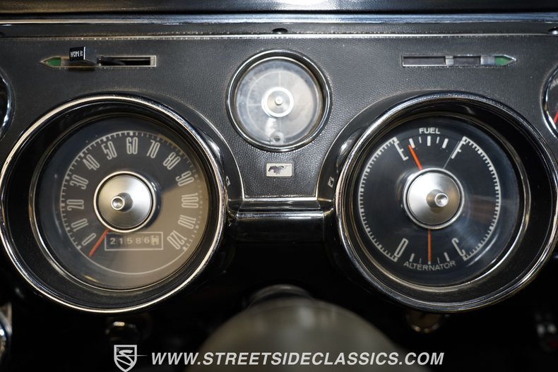 Ford-Mustang-1968-Green-Black-37