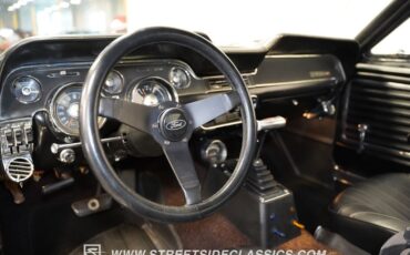 Ford-Mustang-1968-Green-Black-4