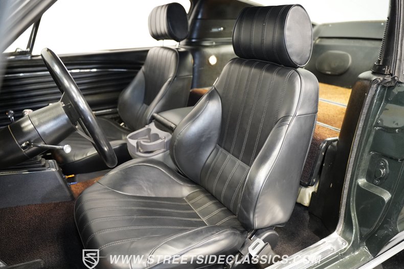 Ford-Mustang-1968-Green-Black-41