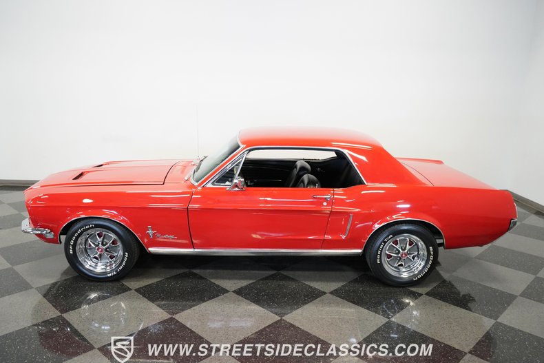 Ford-Mustang-1968-Red-15