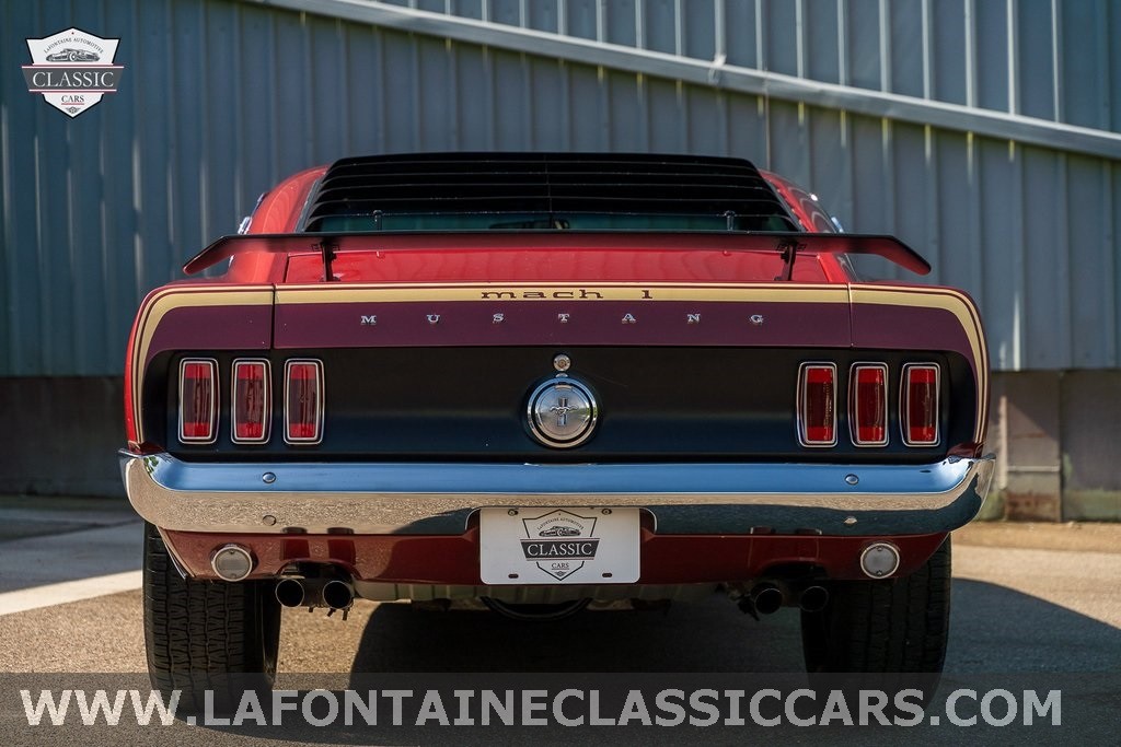 Ford-Mustang-1969-7