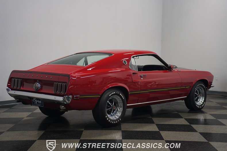 Ford-Mustang-1969-Candy-Apple-Red-Black-21