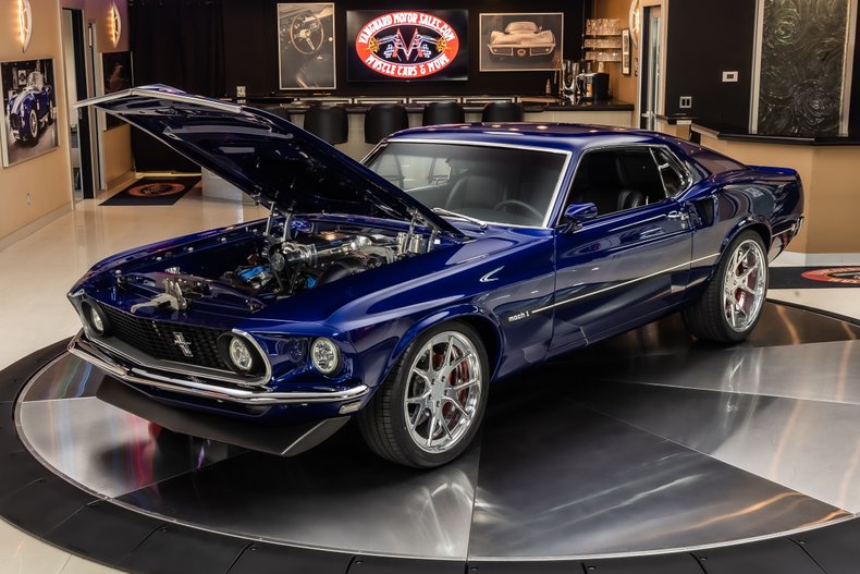 Ford-Mustang-1969-Deep-Impact-Blue-Black-12