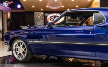 Ford-Mustang-1969-Deep-Impact-Blue-Black-42