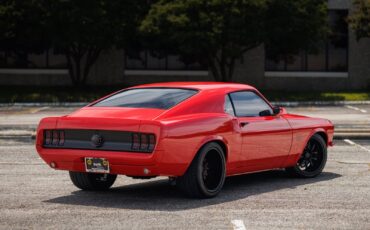 Ford-Mustang-1969-Fastback-10