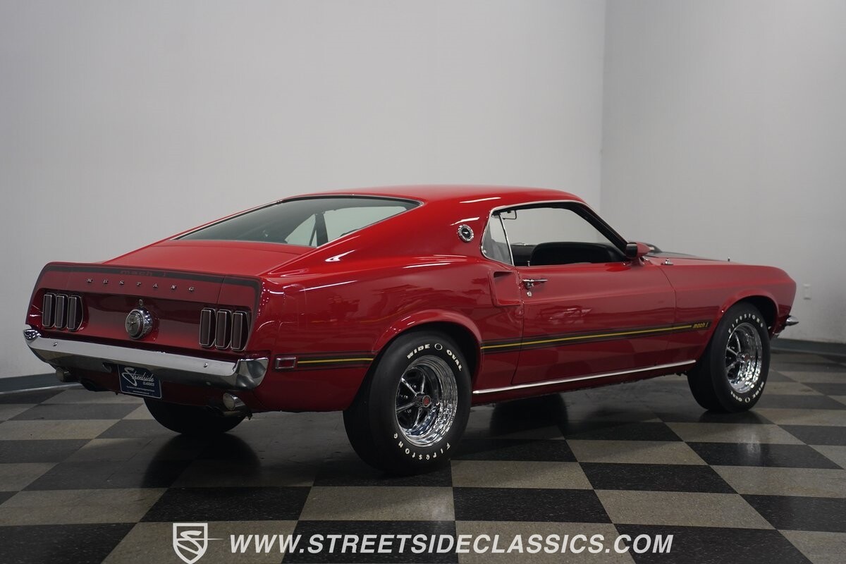 Ford-Mustang-1969-Fastback-15