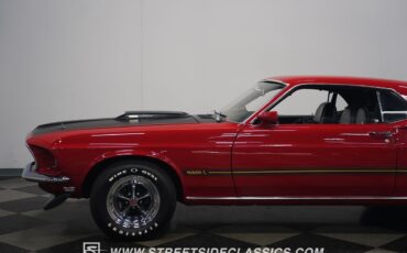 Ford-Mustang-1969-Fastback-26