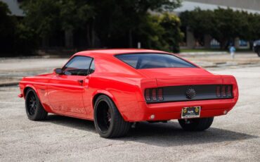 Ford-Mustang-1969-Fastback-7