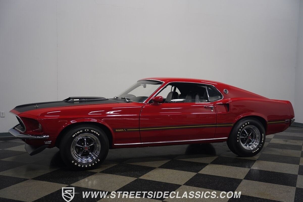 Ford-Mustang-1969-Fastback-8
