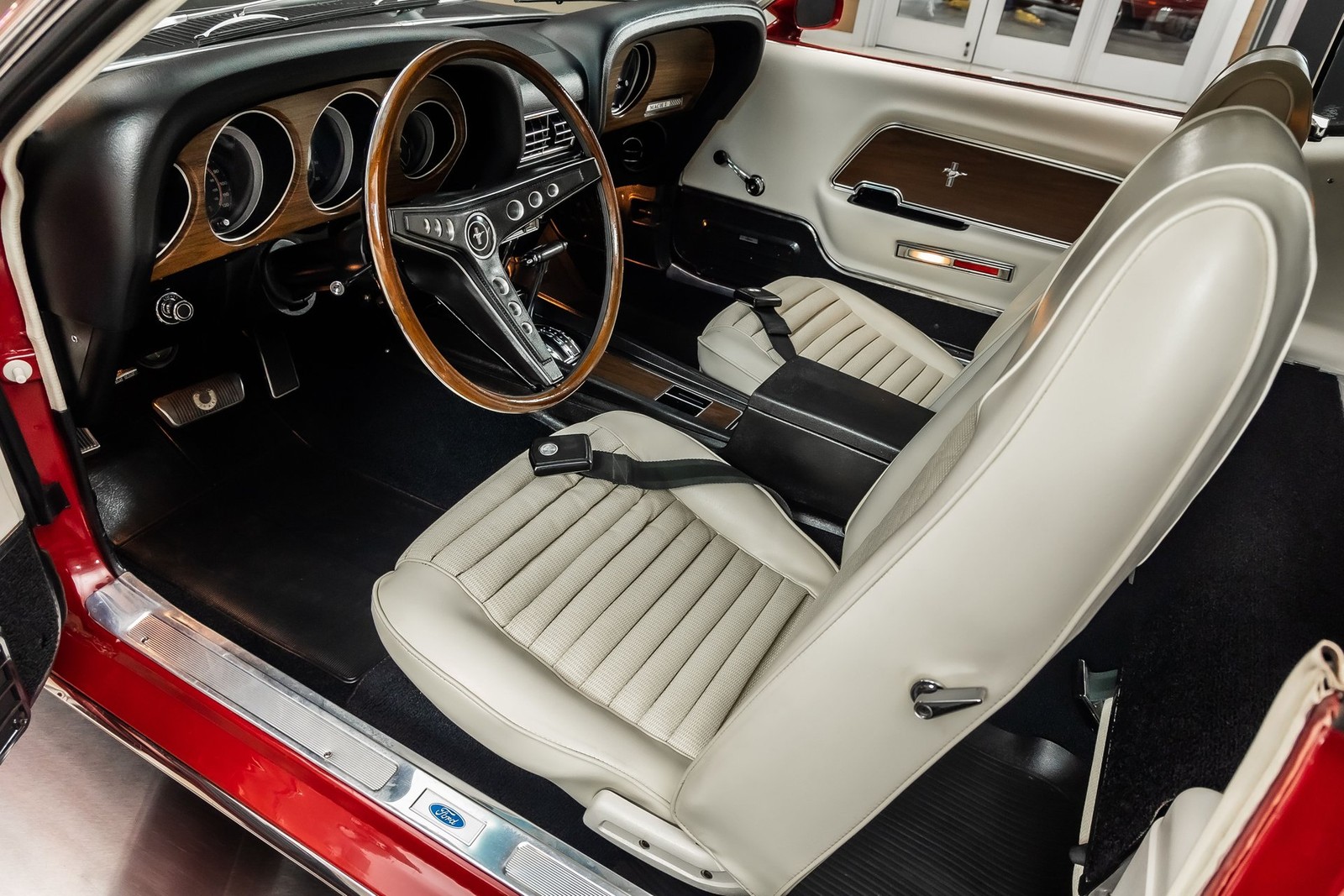 Ford-Mustang-1969-Other-2