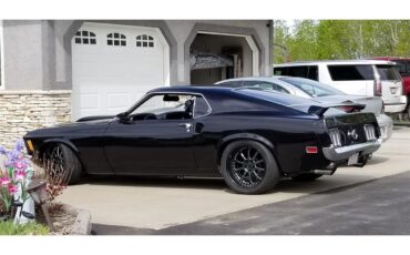 Ford-Mustang-1970-Black-Cherry-Black-4