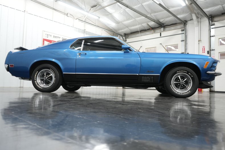 Ford-Mustang-1970-Blue-Black-14