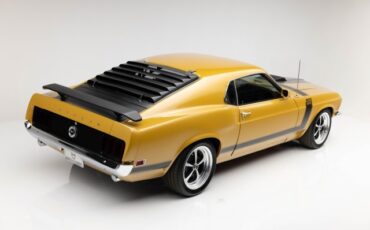 Ford-Mustang-1970-Coupe-2