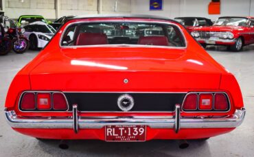 Ford-Mustang-1971-Coupe-13