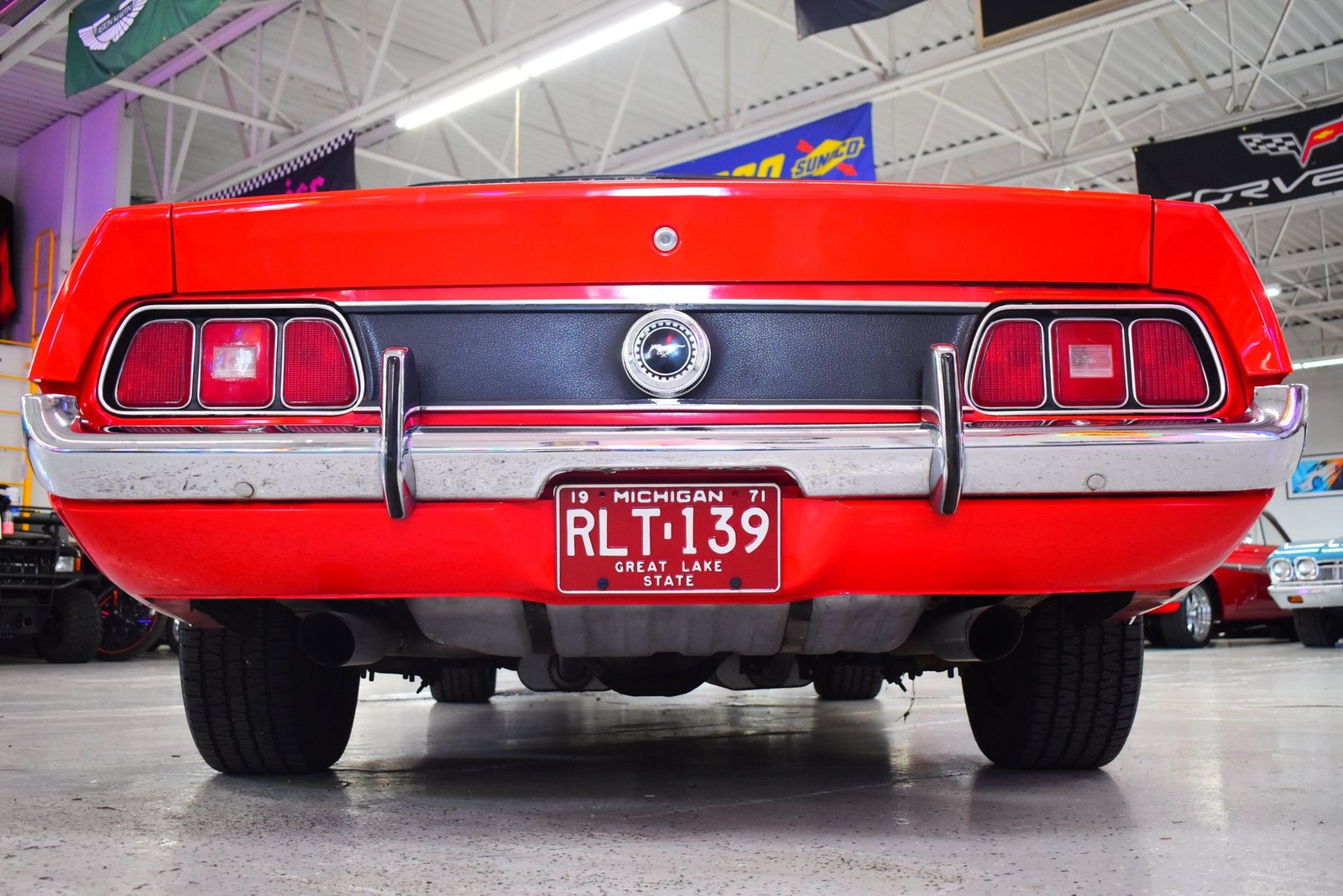 Ford-Mustang-1971-Coupe-15