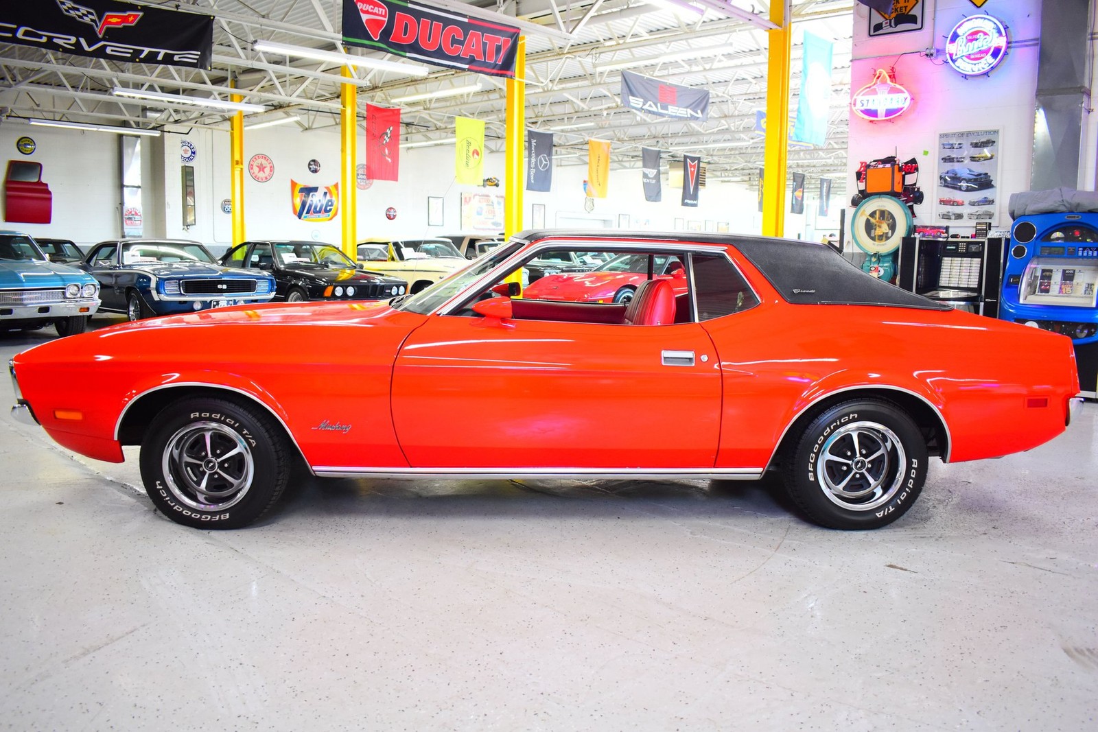 Ford-Mustang-1971-Coupe-19