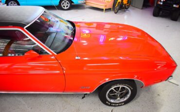 Ford-Mustang-1971-Coupe-4
