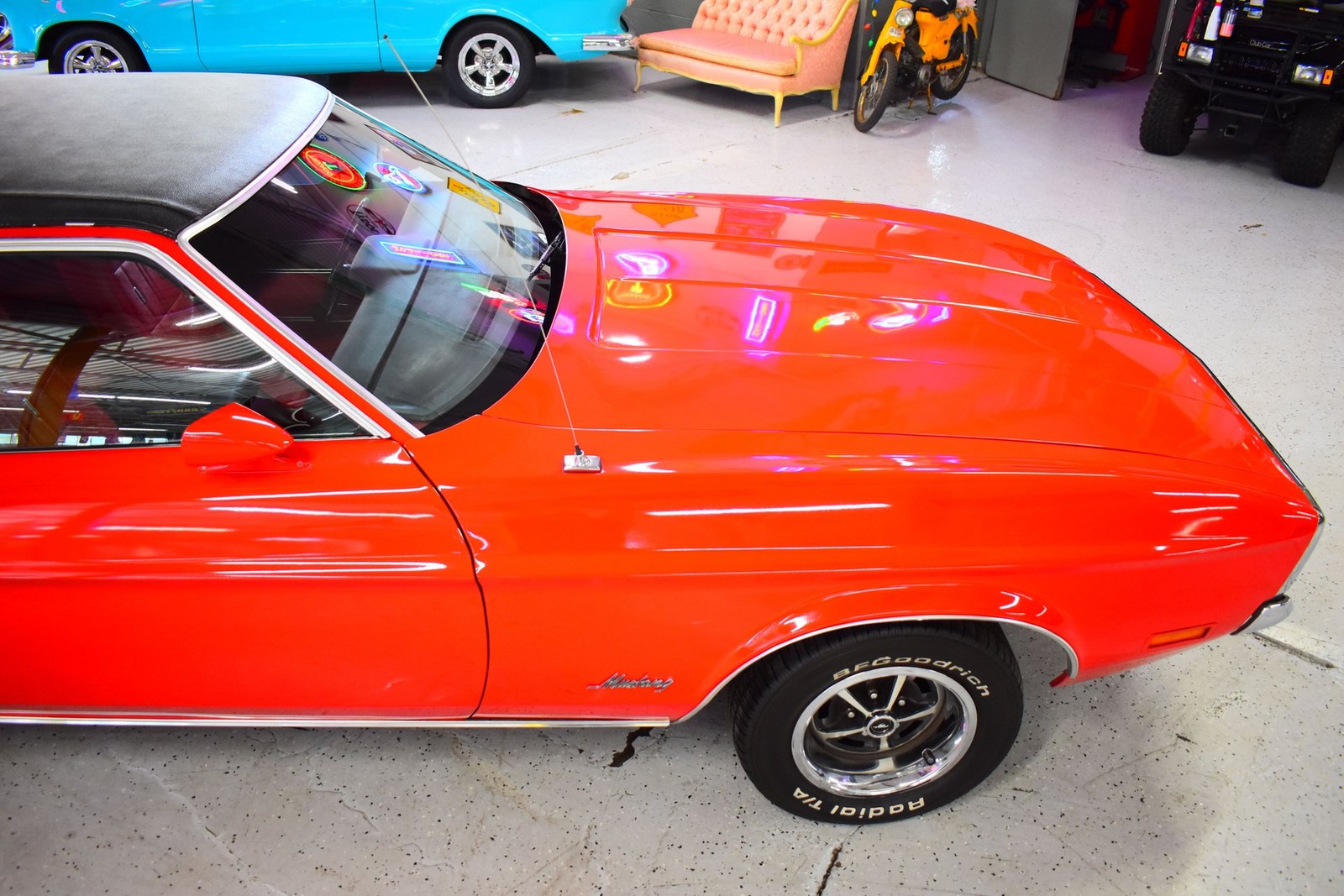 Ford-Mustang-1971-Coupe-4