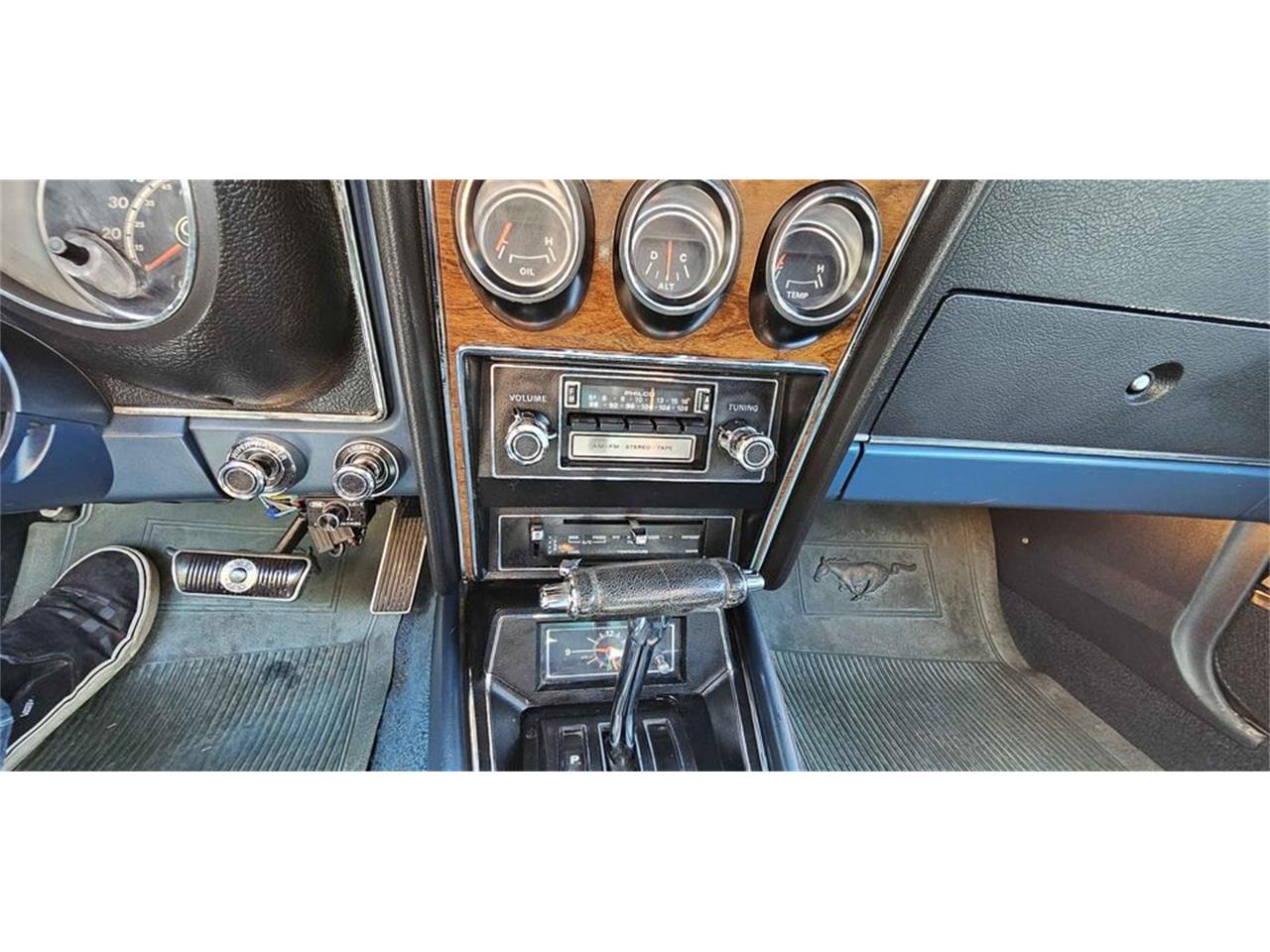 Ford-Mustang-1971-White-Blue-9