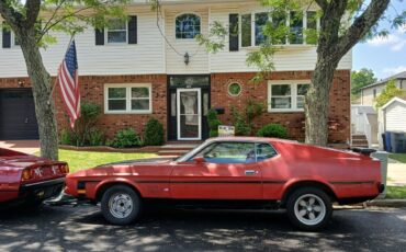 Ford-Mustang-1972-2