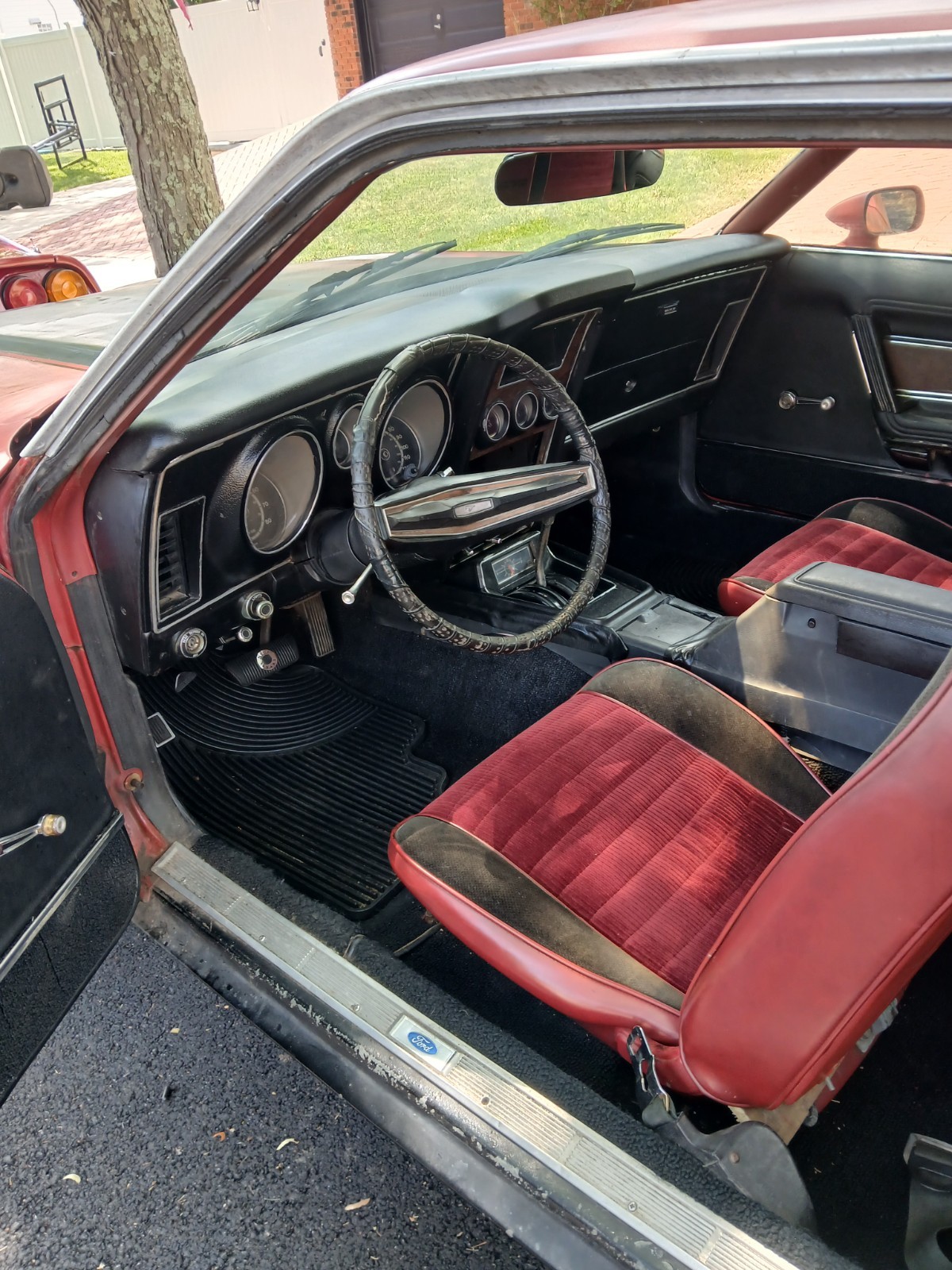 Ford-Mustang-1972-6